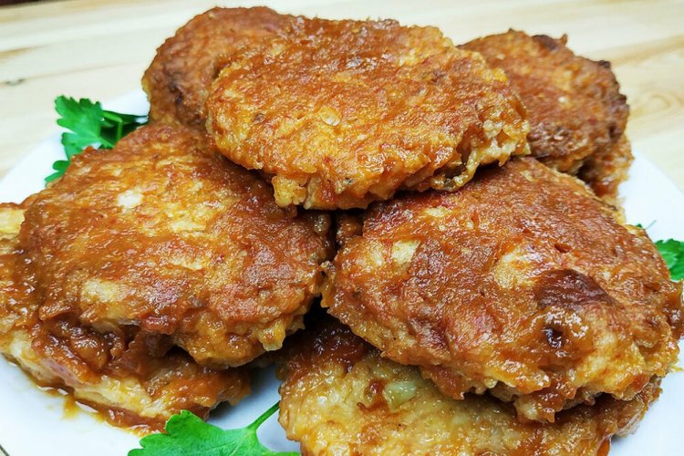 12 простых способов приготовить луковые котлеты
