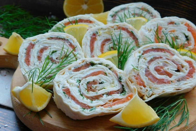 Лавовые блюда с сыром: 20 вкусных рецептов