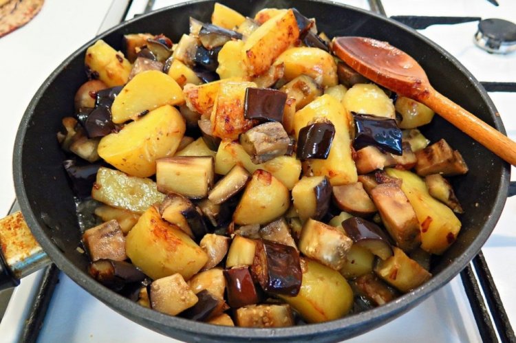 15 вкусных рецептов жареного картофеля с грибами