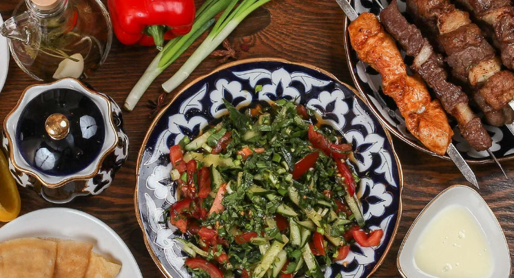 «MEDINA FOOD» — доставка халяль еды в Казани