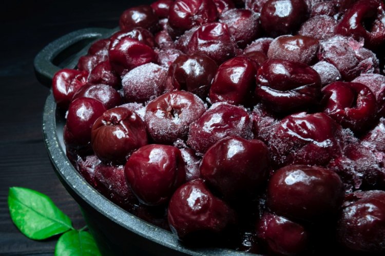 Как заморозить черешню на зиму: 5 легких и быстрых рецептов