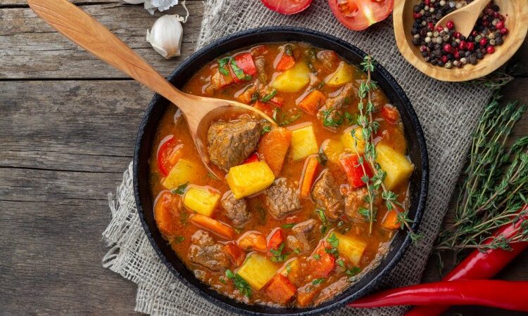 8 великолепных рецептов картошки с мясом в афганском казане