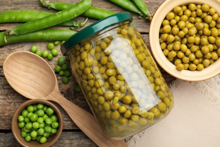 Консервированный горошек на зиму: 5 простых и невероятно вкусных рецептов