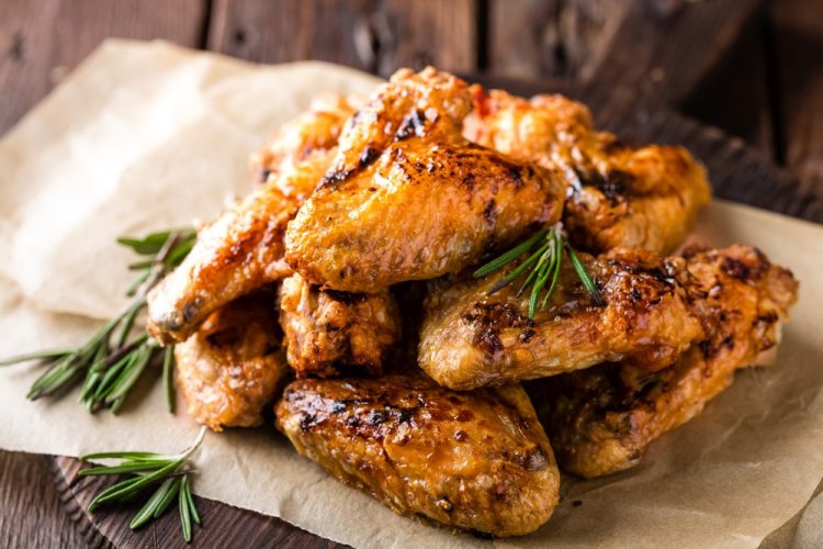 15 отличных рецептов куриных крылышек с хрустящей корочкой в духовке