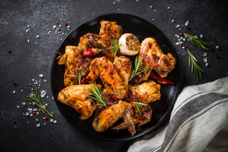 15 отличных рецептов куриных крылышек с хрустящей корочкой в духовке