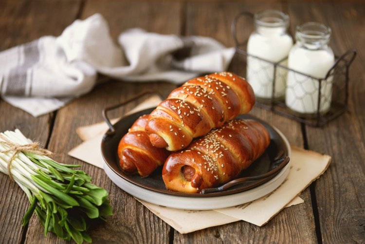 6 потрясающе простых и вкусных рецептов сосисок в тесте в аэрогриле