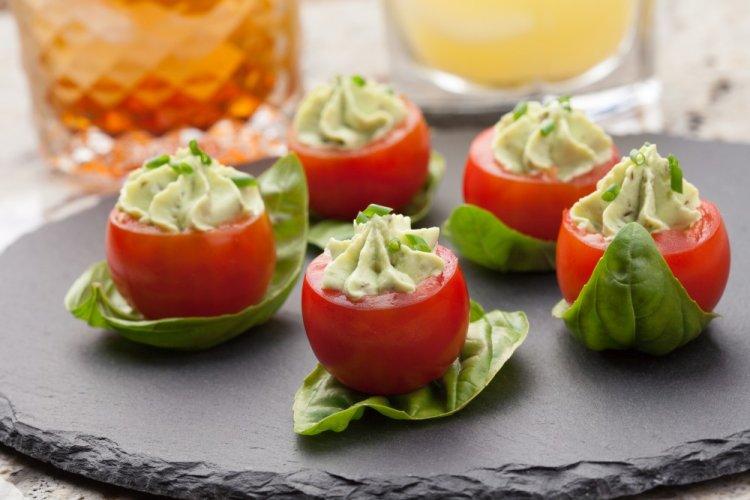 12 рецептов самых вкусных канапе с творожным сыром