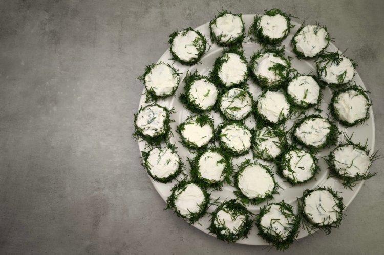12 рецептов самых вкусных канапе с творожным сыром