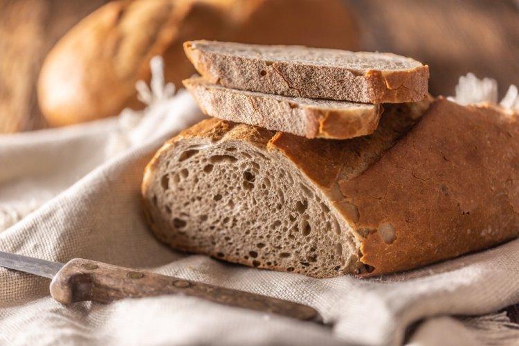 6 отличных рецептов, как приготовить хлеб в аэрогриле
