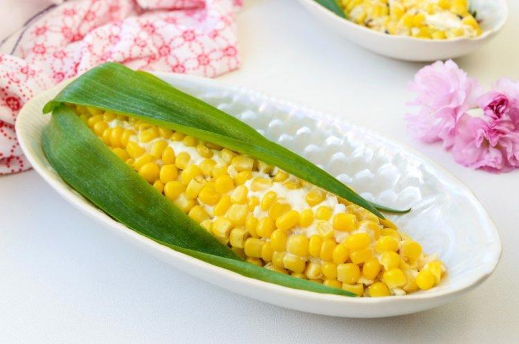 ПП салаты с кукурузой: 20 полезных и вкусных рецептов на каждый день