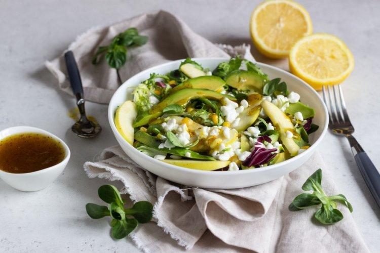 ПП салаты с кукурузой: 20 полезных и вкусных рецептов на каждый день