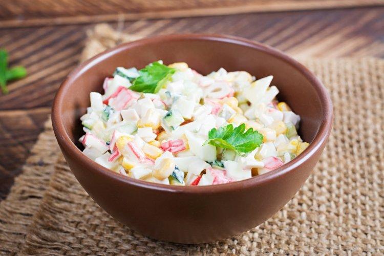 ПП салаты с кукурузой: 20 полезных и вкусных рецептов на каждый день