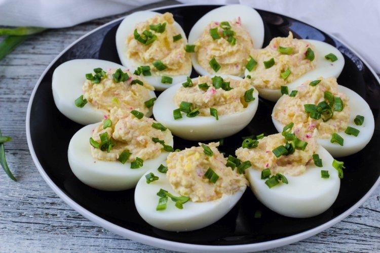 10 оригинальных рецептов канапе с крабовыми палочками