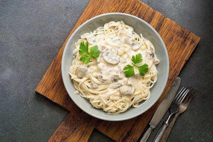 10 рецептов самых вкусных соусов для макарон