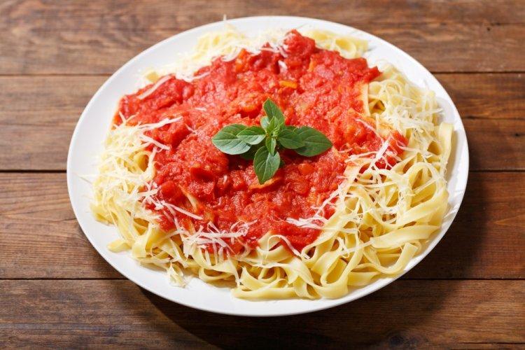 10 рецептов самых вкусных соусов для макарон
