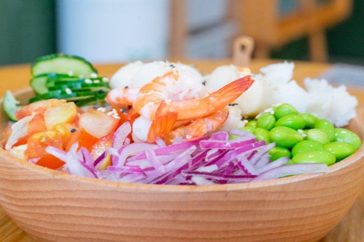 Боул с креветками: 8 оригинальных рецептов на любой вкус и бюджет