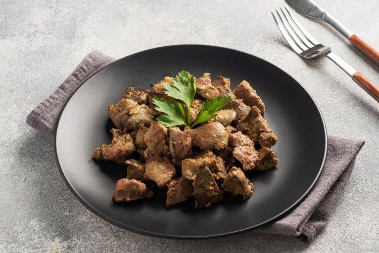 Куриная печень в аэрогриле: 8 потрясающе простых и вкусных рецептов