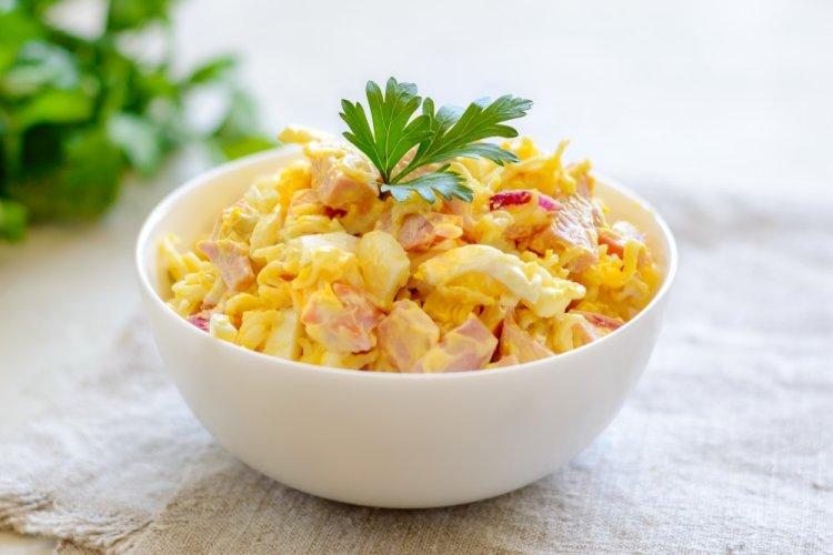 10 самых вкусных рецептов с лапшой быстрого приготовления