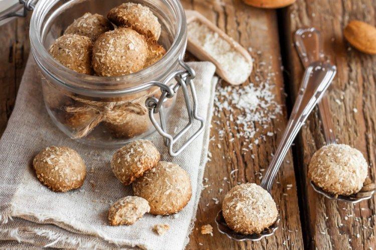 12 рецептов печенья с кокосовой стружкой, которое готовится проще простого