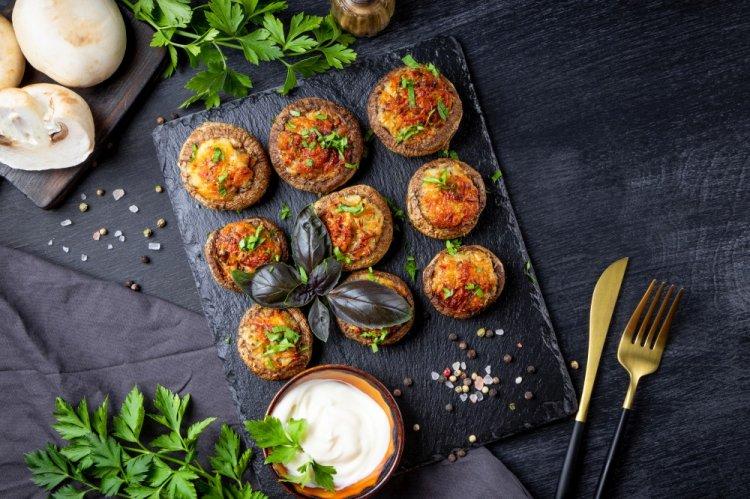 Шампиньоны на мангале: 10 вкусных и оригинальных рецептов