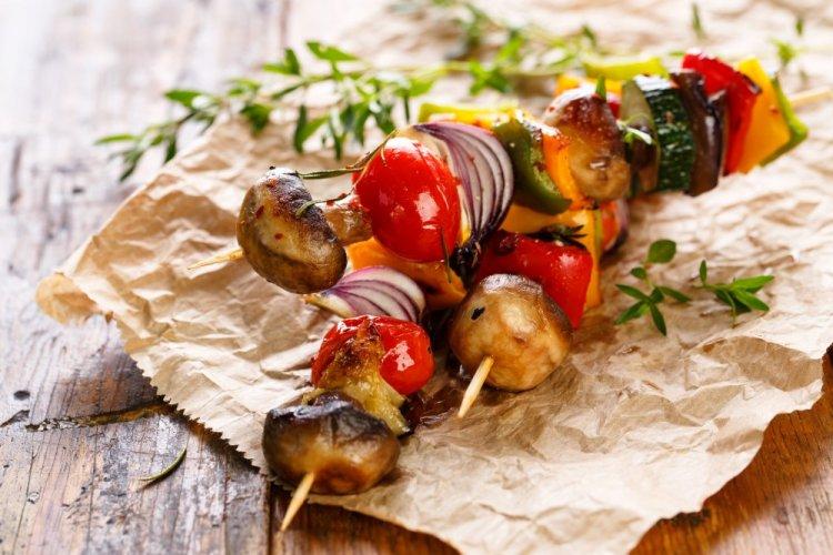 Шампиньоны на мангале: 10 вкусных и оригинальных рецептов