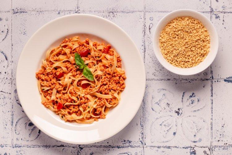 15 рецептов с соевым мясом, которые разнообразят твой рацион