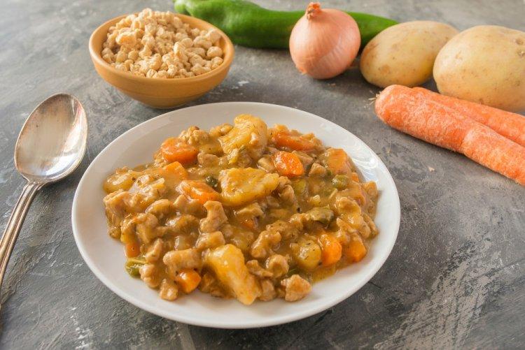 15 рецептов с соевым мясом, которые разнообразят твой рацион