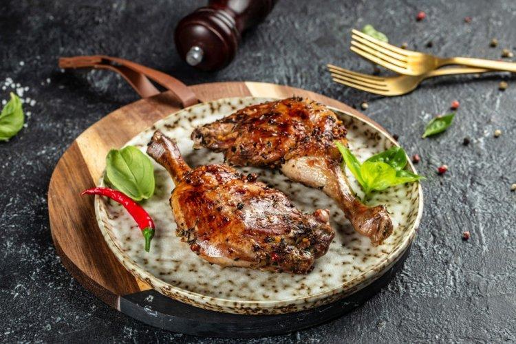 8 рецептов, как приготовить вкуснейшие утиные окорочка на мангале