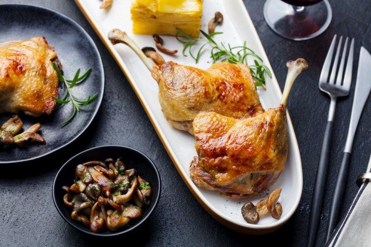 8 рецептов, как приготовить вкуснейшие утиные окорочка на мангале