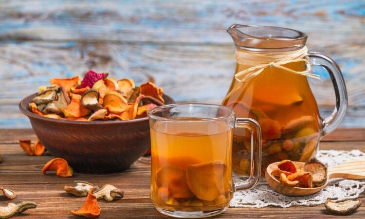 Компот из сухофруктов: 10 самых вкусных и полезных рецептов