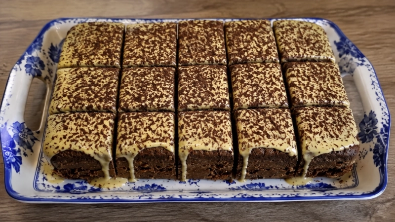 Беру кофе и смешиваю с кефиром: вот какую вкуснятину готовлю к чаю каждый день